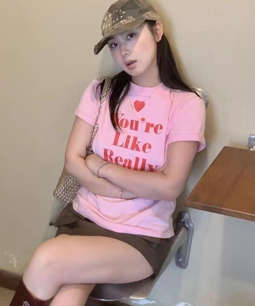 ViViDAY(ビビデー)の「ハート&英字プリント tシャツ(Tシャツ/カットソー・レディース・ピンク・M)」の11枚目の写真