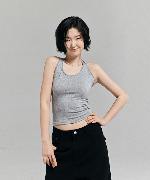 AWESOME STUDIO(オーサムスタジオ)の「エッセンセル ホルタートップ グレー(Tシャツ/カットソー・レディース・グレー・FREE)」の6枚目の写真