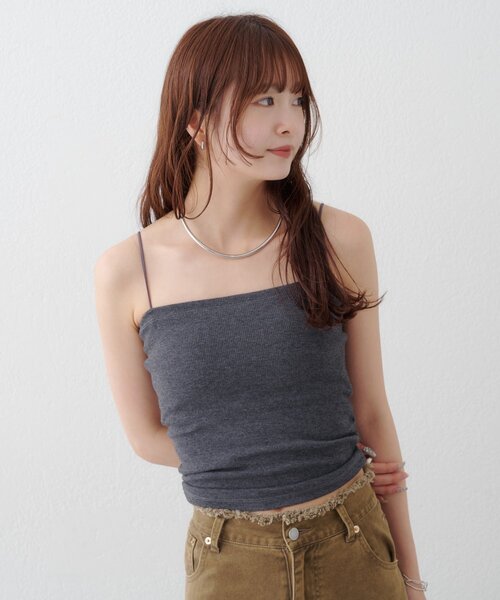 mystic（ミスティック）の「【着回し力◎】26AWパット付きキャミソール（タンクトップ・レディース・チャコールグレー/オフホワイト/ブラック・FREE）」の22枚目の写真