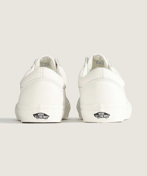 VANS(バンズ)の「オールドスクール ナッパ / Old Skool WHITE VN000D6WWHT1(スニーカー・メンズ・ホワイト・5.5/4/4.5)」の4枚目の写真