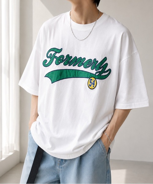 Bling Leads(ブリングリーズ)の「【Bls】 【ZM】【Bling Leads】オーバーサイズ ワッペン刺繍TEE(Tシャツ/カットソー・メンズ・ブルー系その他2/スミクロ/ダークグリーン/ホワイト系その他/ホワイト/ブルー系その他・LARGE/MEDIUM)」の1枚目の写真