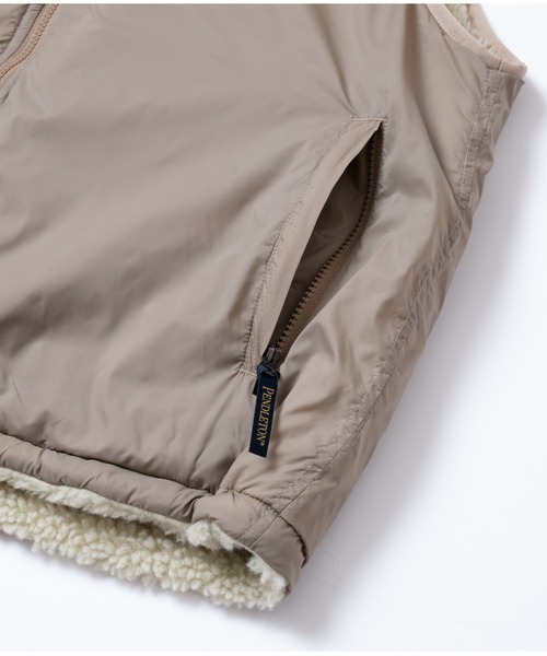 PENDLETON(ペンドルトン)の「リバーシブル ボアナイロンベスト(ベスト・メンズ・ブラック/ネイビー/ベージュ・MEDIUM/LARGE/SMALL)」の19枚目の写真