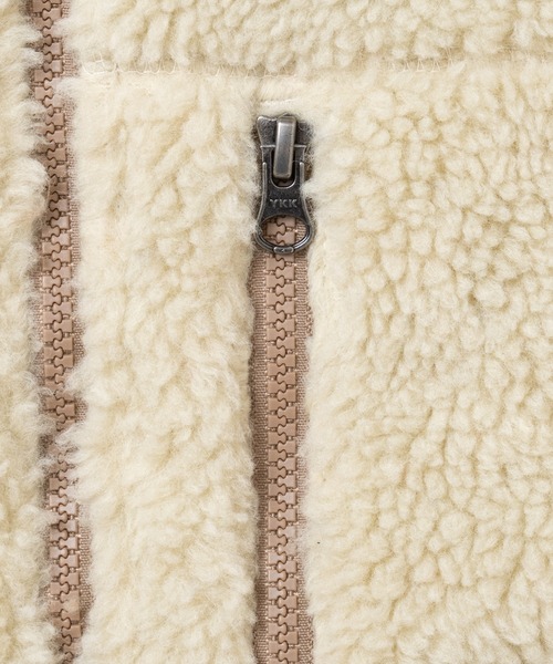 PENDLETON(ペンドルトン)の「リバーシブル ボアナイロンベスト(ベスト・メンズ・ブラック/ネイビー/ベージュ・MEDIUM/LARGE/SMALL)」の14枚目の写真
