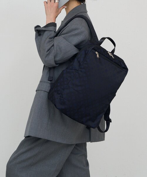russet(ラシット)の「高機能ナイロンリュックサック(バックパック/リュック・レディース・ブラック/ネイビー・FREE)」の5枚目の写真