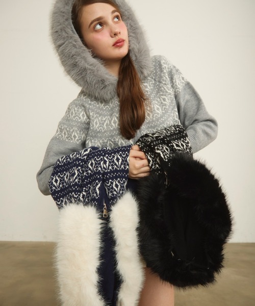 Noelie(ノエリー)の「ノルディックジャガードニットパーカー(ニット/セーター・レディース・ネイビー/ブラック/グレー・FREE)」の13枚目の写真