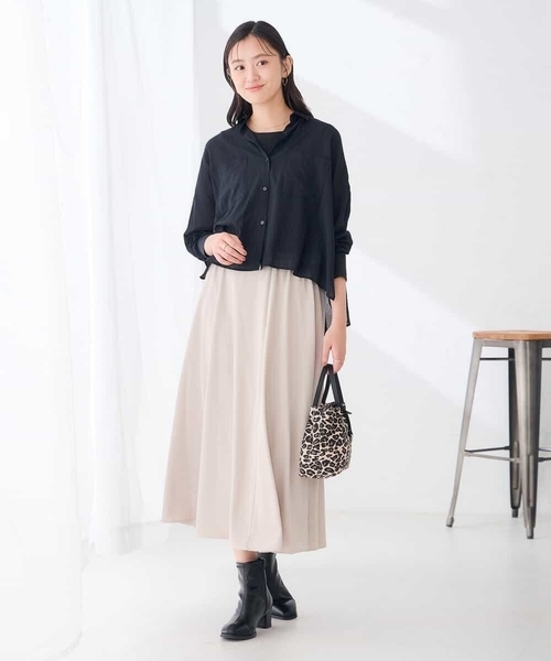 a.v.v(アーヴェヴェ)の「シアー クロップドバックタック シャツ 【洗える】(シャツ/ブラウス・レディース・マスタード/ブラック/ブラウン/グリーン・40/38)」の20枚目の写真