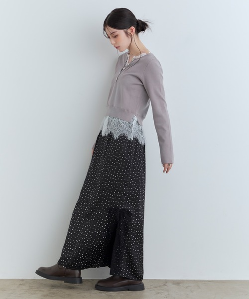 Tiny EDEN(タイニーエデン)の「【中野恵那 着用】サイドスリットサテンスカート(スカート・レディース・ドット/サックスブルー・FREE)」の12枚目の写真