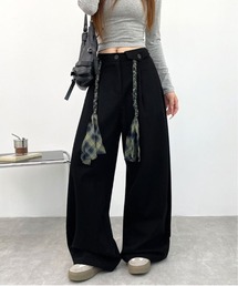 ウエストフラップ付きタック入りワイドパンツ