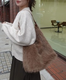 シャギーファースクエアショルダーバッグ