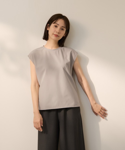 ketty(ケティ)の「【超快適機能】ノースリーブTブラウス(Tシャツ/カットソー・レディース・オフホワイト/ライトグレー・M)」の2枚目の写真