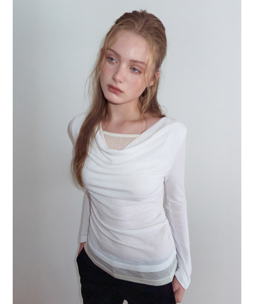 ETMON(エトモン)の「Cowl Layered Shirring T-Shirt, Ivory(Tシャツ/カットソー・レディース・その他・FREE)」の3枚目の写真