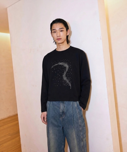 BORN SLIPPY(ボーンスリッピー)の「フューチャーウェーブ クロップド丈 ロングスリーブTシャツ(ブラック)(Tシャツ/カットソー・メンズ・その他・FREE)」の2枚目の写真