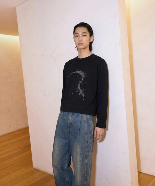 BORN SLIPPY(ボーンスリッピー)の「フューチャーウェーブ クロップド丈 ロングスリーブTシャツ(ブラック)(Tシャツ/カットソー・メンズ・その他・FREE)」の4枚目の写真
