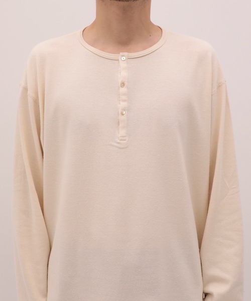 THE TOKYO(ザトウキョウ)の「【SILKα/シルクアルファ】SILK α Henry Neck L/S Tee(Tシャツ/カットソー・メンズ・ブラック/アイボリー・48/46)」の5枚目の写真