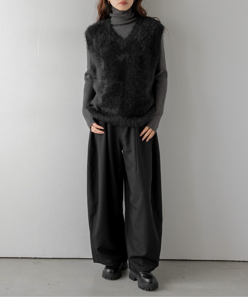 AMELY(エミリー)の「前後タック ワイド―カーブパンツ 立体シルエット/ウエストマーク/リラクシー(その他パンツ・レディース・グレー/ブラウン/ブラック/ベージュ・L/M)」の20枚目の写真
