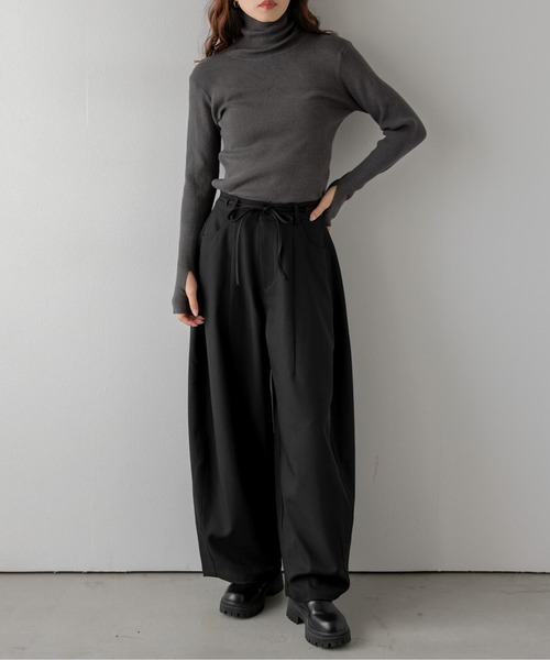 AMELY(エミリー)の「前後タック ワイド―カーブパンツ 立体シルエット/ウエストマーク/リラクシー(その他パンツ・レディース・グレー/ブラウン/ブラック/ベージュ・L/M)」の21枚目の写真