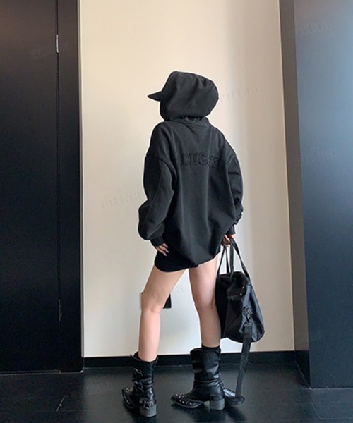 Dalfwin(ダールフィン)の「RICECAKEウオッシュ加工アップリケ刺繍フーディー(パーカー・レディース・ブルー/ブラック・FREE)」の8枚目の写真