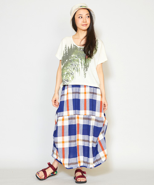 チャイハネ（チャイハネ）の「【チャイハネ】動物シルエット ショート丈Ｔシャツ（Tシャツ/カットソー・レディース・グレー/ナチュラル/ホワイト/ホワイト系その他・FREE）」の9枚目の写真