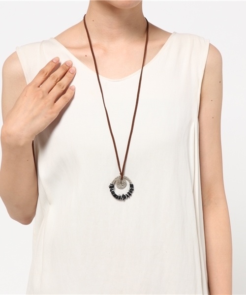 チャイハネ（チャイハネ）の「【チャイハネ】デニムリング ロングネックレス（ネックレス・レディース・ブラック/インディゴブルー/ブルー・FREE）」の8枚目の写真