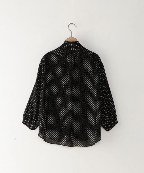 Steven Alan（スティーブンアラン）の「＜Steven Alan＞DOT GEORGETTE SCARF-COLLAR TUNIC/ﾌﾞﾗｳｽ（シャツ/ブラウス・レディース・ブラック・SMALL/MEDIUM）」の4枚目の写真