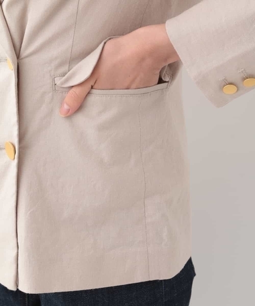 a.v.v（アーヴェヴェ）の「ダブルブレストリネンジャケット（テーラードジャケット・レディース・ネイビー/ベージュ・40/36/38）」の10枚目の写真