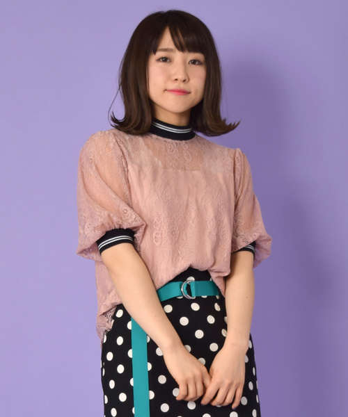 w closet（ダブルクローゼット）の「ライン入りリブ付きレースプルオーバー（シャツ/ブラウス・レディース・ピンク/オフホワイト・FREE）」の2枚目の写真