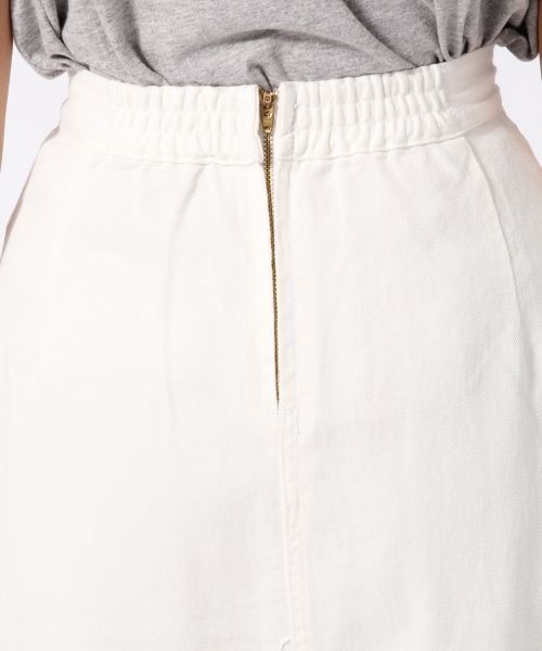 LOWRYS FARM（ローリーズファーム）の「アマオリフレアデニムスカート　793059（スカート・レディース・オフホワイト/ブルー/ワンウォッシュ・MEDIUM/LARGE）」の8枚目の写真