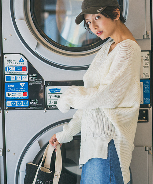 ケーブルアシメプルオーバー ケーブルアシメプルオーバー