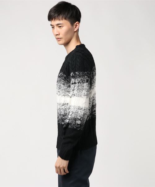 STYLEBLOCK（スタイルブロック）の「切り替え総ケーブル編みニットセーター（ニット/セーター・メンズ・ホワイト/ブラック/ネイビー/ピンク/ブラック系その他/ブルー系その他/ヘザーチャコール/ブラック系その他2/ワイン/ブラックミックス・L/M/LL）」の11枚目の写真