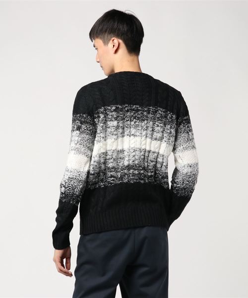 STYLEBLOCK（スタイルブロック）の「切り替え総ケーブル編みニットセーター（ニット/セーター・メンズ・ホワイト/ブラック/ネイビー/ピンク/ブラック系その他/ブルー系その他/ヘザーチャコール/ブラック系その他2/ワイン/ブラックミックス・L/M/LL）」の12枚目の写真