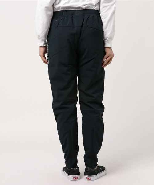 UNDER ARMOUR（アンダーアーマー）の「メンズ ベースボールロングパンツ / ストレッチウーブンテーパードパンツ（その他パンツ・メンズ・チャコールグレー/ブラック/ネイビー・SM/XL/XXL/LG/MD）」の9枚目の写真