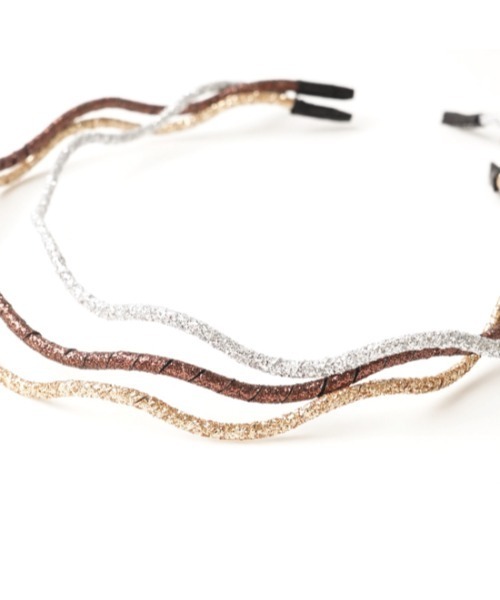 flower（フラワー）の「ウェーヴィーグリッターヘアバンド（カチューシャ・レディース・ブラウン/シルバー/ゴールド/ブラック・FREE）」の17枚目の写真