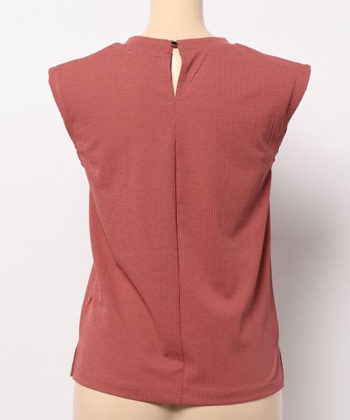 natural couture（ナチュラルクチュール）の「シャリ感お上品リブタンク（タンクトップ・レディース・ブラック/ピンクベージュ/キャメル/アイボリー/グリーン/レンガ・FREE）」の19枚目の写真