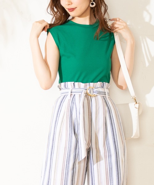 natural couture（ナチュラルクチュール）の「シャリ感お上品リブタンク（タンクトップ・レディース・ブラック/ピンクベージュ/キャメル/アイボリー/グリーン/レンガ・FREE）」の3枚目の写真