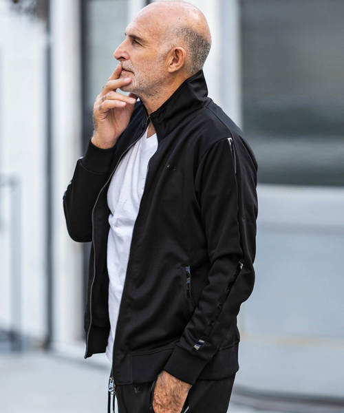 1PIU1UGUALE3  RELAX （ウノピゥウノウグァーレトレ リラックス）の「1PIU1UGUALE3 RELAX(ウノピゥウノウグァーレトレ)ジャージートラックジャケット（ブルゾン・メンズ・ブラック・S/M/L/XL/XXL）」の8枚目の写真