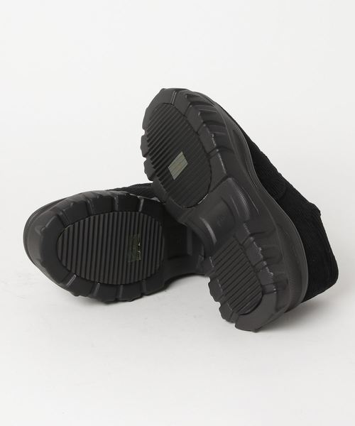 WEGO（ウィゴー）の「WEGO/コーデュロイボリュームスニーカー（スニーカー・レディース・ブラック/ベージュ・SMALL/MEDIUM/LARGE）」の4枚目の写真