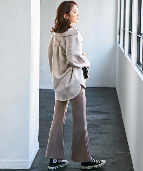 GeeRA(ジーラ)の「リブカットフレアーパンツ(その他パンツ・レディース・ブラック/ベージュ/グレー・MEDIUM/LARGE/X-LARGE)」の13枚目の写真