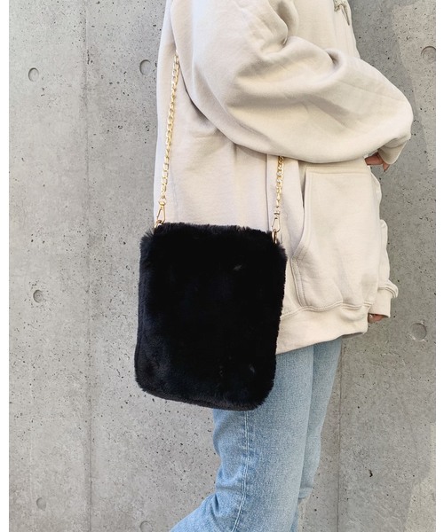 CLEA�i�N���A�j�́u�t�@�[ �X�N�G�A �~�j�V�����_�[�i�V�����_�[�o�b�O�j�v�b�u���b�N