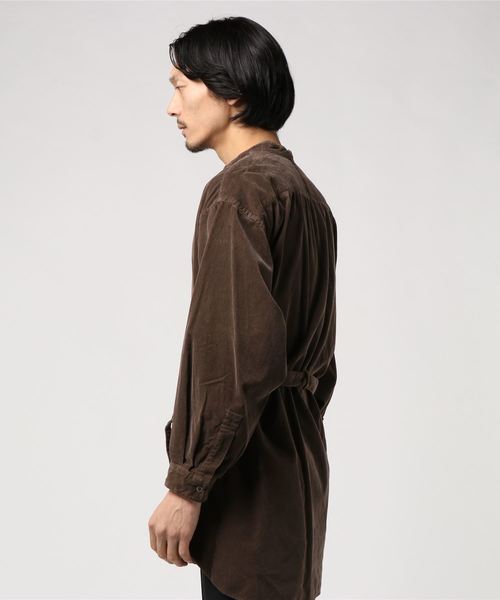 KURO（クロ）の「【KURO クロ】24 W BIG BAND COLLAR SHIRT COAT（シャツ/ブラウス・メンズ・ベージュ/ブラック/ブラウン・SMALL/MEDIUM/LARGE）」の10枚目の写真