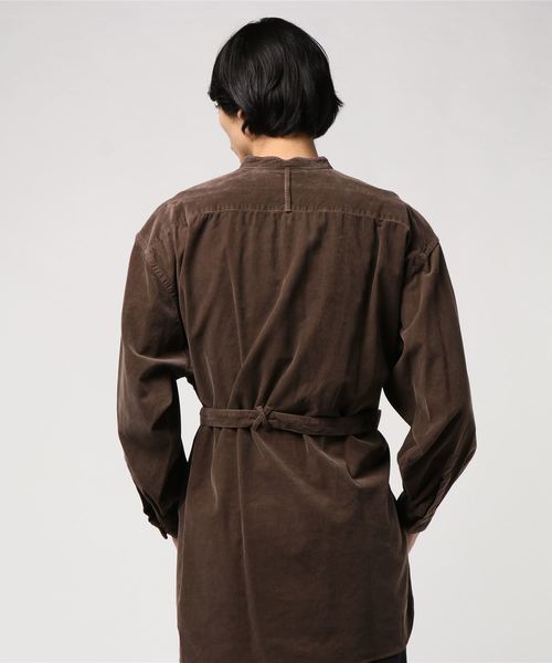 KURO（クロ）の「【KURO クロ】24 W BIG BAND COLLAR SHIRT COAT（シャツ/ブラウス・メンズ・ベージュ/ブラック/ブラウン・SMALL/MEDIUM/LARGE）」の8枚目の写真