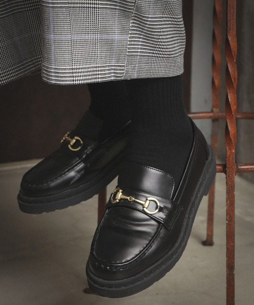 WEGO（ウィゴー）の「WEGO/カラーレギュラーソックス（ソックス/靴下・メンズ・マスタード/ライトパープル/ブラウン/レッド/ホワイト/ベージュ/カーキ/オレンジ/ライトピンク/ダークブラウン/ダークグリーン/ピンク/パープル/イエロー/ブラック/サックスブルー/グリーン・FREE）」の3枚目の写真