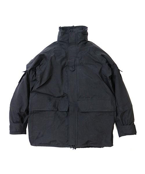 MILITARY（ミリタリー）の「DEAD STOCK U.S. ECWCS PARKA COMMERCIAL/ デッドストック U.S. ECWCS パーカ コマーシャル（ミリタリージャケット・メンズ・ブラック/オリーブ/カーキ・SMALL/MEDIUM/LARGE）」の2枚目の写真