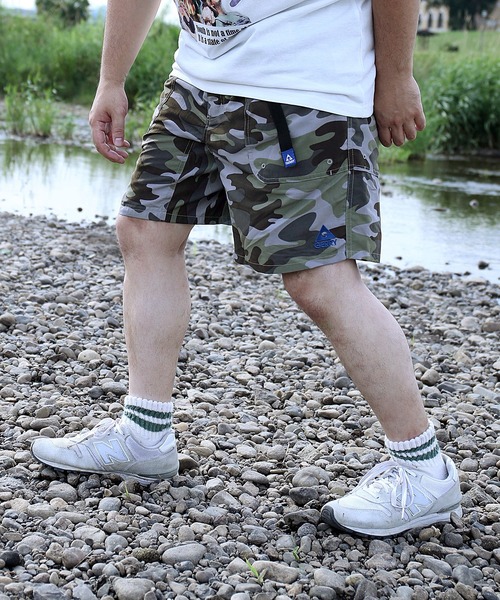 GERRY（ジェリー）の「【GERRY】 水陸両用 接触冷感 紫外線カット ナイロン ガーデニング クライミング ショートパンツ（その他パンツ・メンズ・マスタード/ブラック/ベージュ/グリーン/グレー/ネイビー/サーモンピンク/パープル/サックスブルー/エメラルド/ネイビー系/ブルー/ブラウン系/インディゴブルー/オリーブ/レオパード/オレンジ/カモフラージュ/カーキ/サンドベージュ/ブルー系/グリーン系/ピンク/グレー系/ライトグリーン/グレー系2/ネイビー系1/ピンク系/カーキ系2/グリーン系1/カーキ系1/カーキ系/イエロー系/グレー系1・MEDIUM/LARGE/X-LARGE/SMALL）」の5枚目の写真