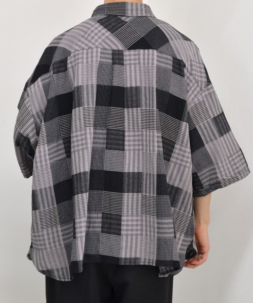 kutir（クティール）の「ウルトラワイドチェックシャツ（シャツ/ブラウス・メンズ・チャコールグレー/ブラック/ライトグリーン・MEDIUM/LARGE）」の18枚目の写真