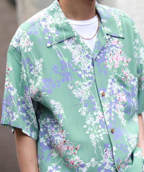 SUN SURF(サンサーフ)の「【SUNSURF / サンサーフ】CHERRY BLOSSOMS(シャツ/ブラウス・メンズ・ブラック/ライトグリーン・MEDIUM/LARGE/X-LARGE)」の1枚目の写真