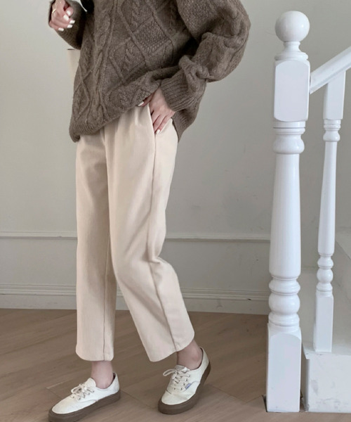 emi+（エミプラス）の「コーデュロイセミワイドパンツ（その他パンツ・レディース・ブラック/ブラウン/アイボリー/キャメル/カーキ/ブルーグレー/ベージュ/ネイビー/チャコールグレー・S/M/L）」の11枚目の写真