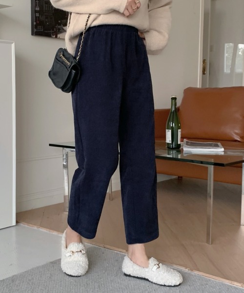 emi+（エミプラス）の「コーデュロイセミワイドパンツ（その他パンツ・レディース・ブラック/ブラウン/アイボリー/キャメル/カーキ/ブルーグレー/ベージュ/ネイビー/チャコールグレー・S/M/L）」の17枚目の写真