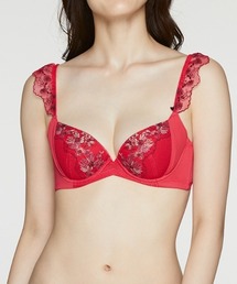 AMOSTYLE BY Triumph（アモスタイルバイトリンプ）の「マリークヮント コラボレーション ホリデーパレットシリーズ きゅっと寄せブラ ブラジャー【B,C,Dカップ】AMST1308 WHU1 JX（ブラジャー・レディース）」
