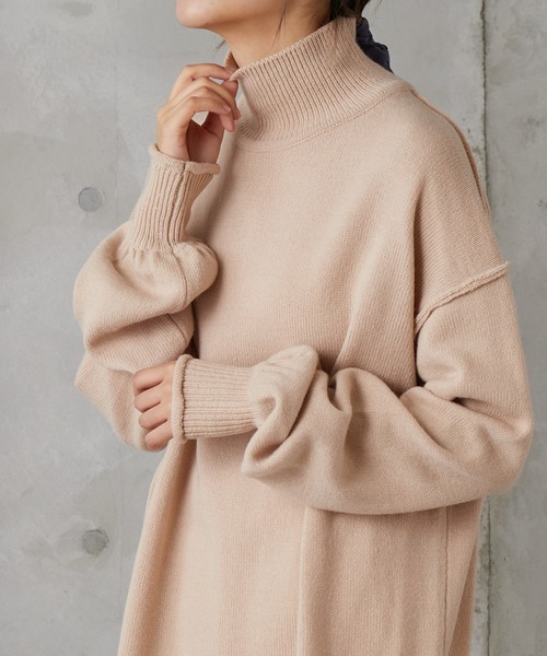 PUAL CE CIN（ピュアルセシン）の「【Du noir】ハイネックニットチュニック（ニット/セーター・レディース・チャコールグレー/ブラック/ベージュ/レッド・FREE）」の3枚目の写真