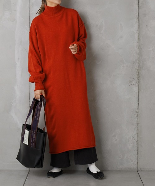 PUAL CE CIN（ピュアルセシン）の「【Du noir】ハイネックニットチュニック（ニット/セーター・レディース・チャコールグレー/ブラック/ベージュ/レッド・FREE）」の11枚目の写真